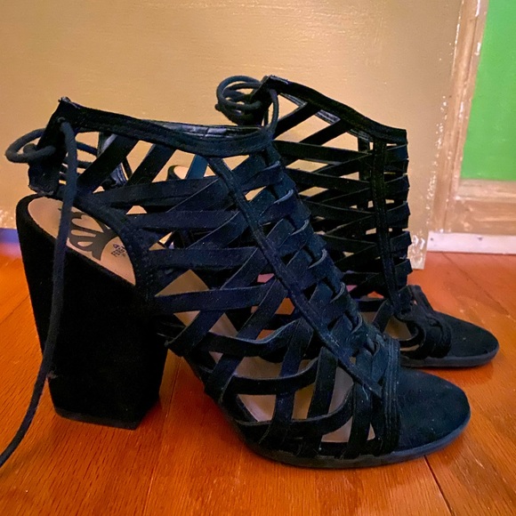 Fergalicious heel - Picture 1 of 2
